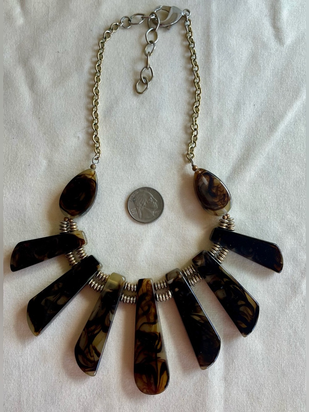 Tortoise Shell Image Statement Choker - Picture 15 of 16